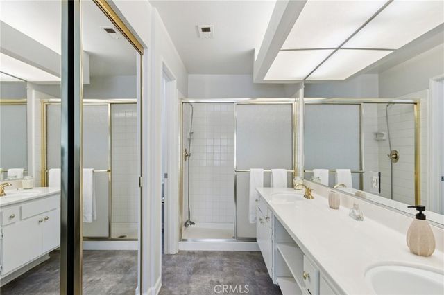 26107 Mcbean, Valencia, CA 91355