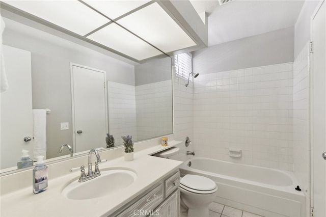 26107 Mcbean, Valencia, CA 91355