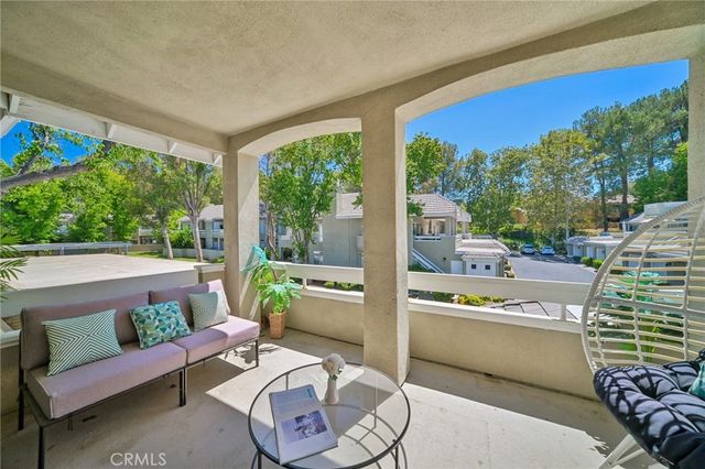 26107 Mcbean, Valencia, CA 91355
