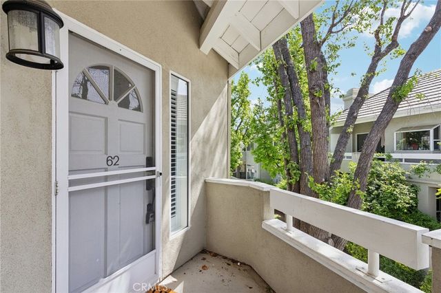 26107 Mcbean, Valencia, CA 91355