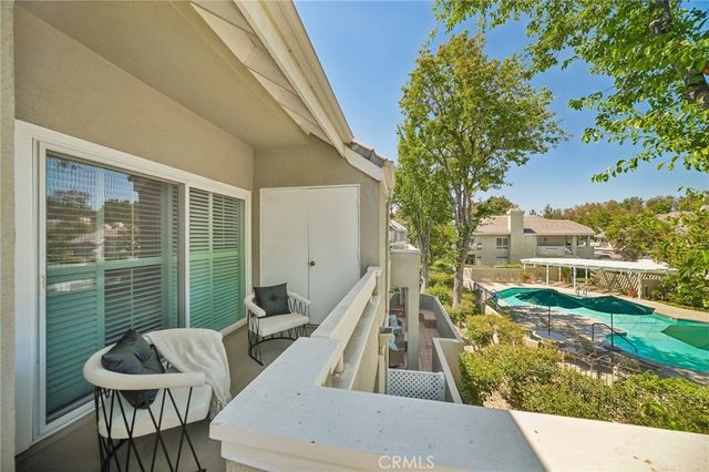26107 Mcbean, Valencia, CA 91355
