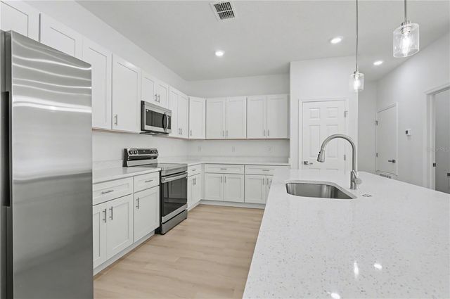 331 W BAKER PLACE, Citrus Springs, FL 34433