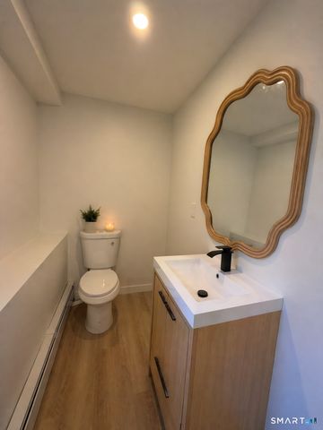 77 School House Road, Wallingford, CT 06492