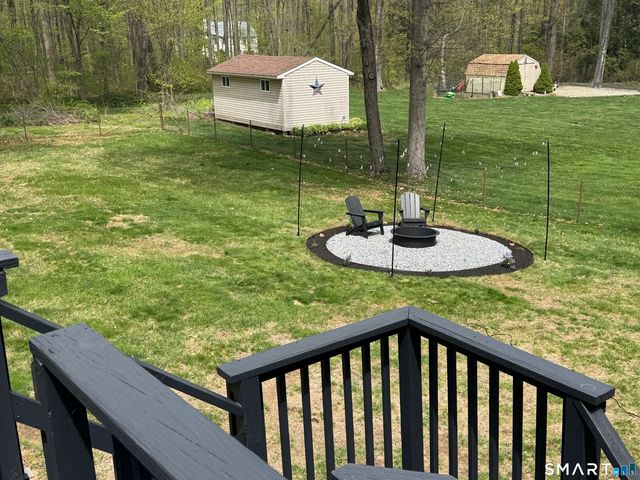 77 School House Road, Wallingford, CT 06492