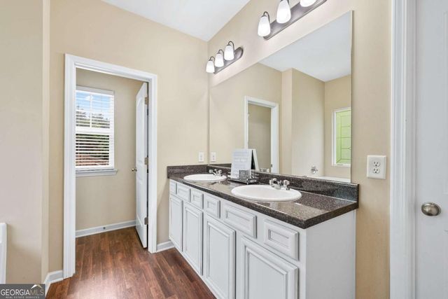 2939 Woodward Down Trail, Buford, GA 30519