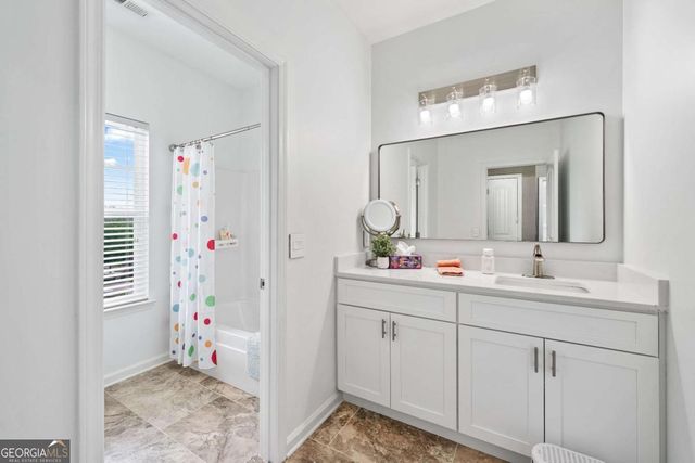 2939 Woodward Down Trail, Buford, GA 30519