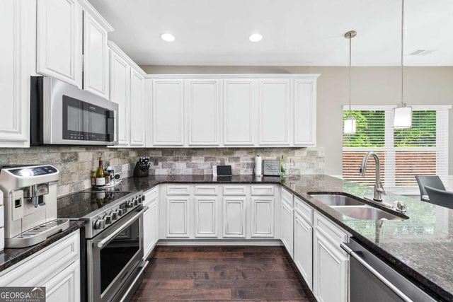 2939 Woodward Down Trail, Buford, GA 30519