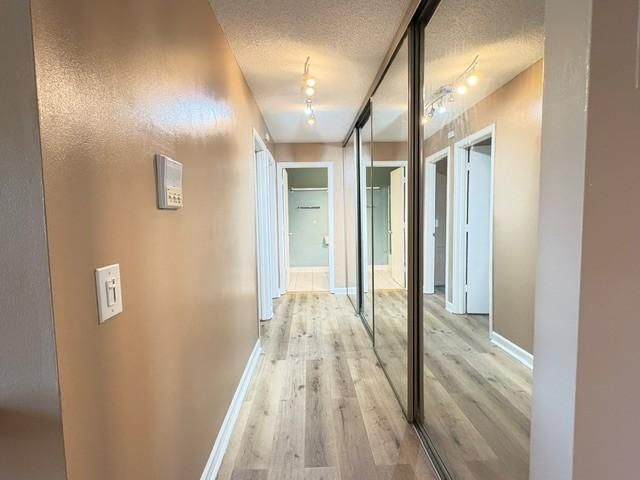 4110 RAHN Road 221, Eagan, MN 55122