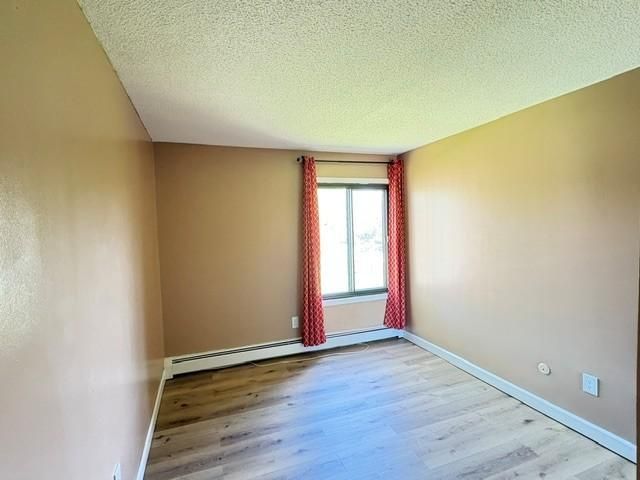 4110 RAHN Road 221, Eagan, MN 55122