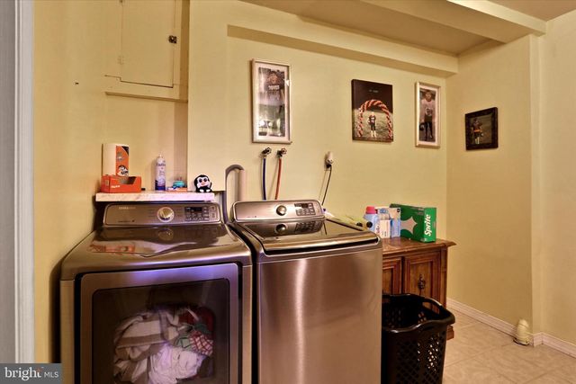 3269 NIGHT IN GALE DR, Dover, PA 17315