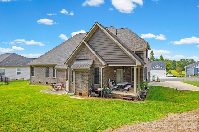 7748 Village Parkway, Locust, NC 28097