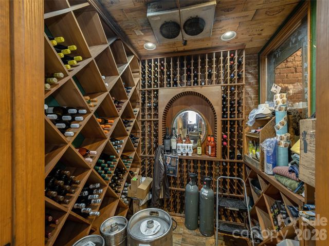 44 Church Street, Waynesville, NC 28786