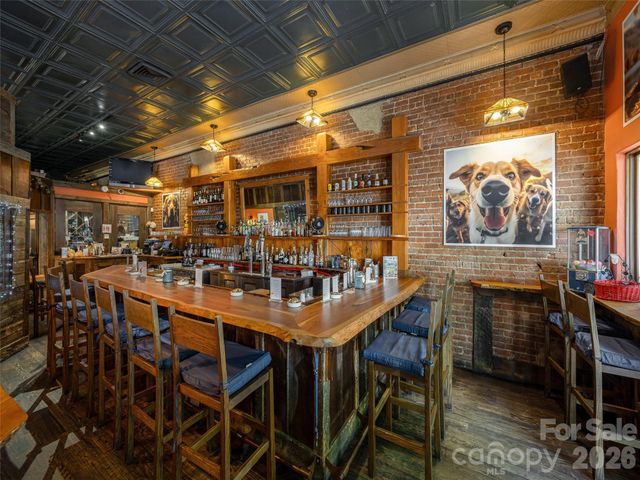 44 Church Street, Waynesville, NC 28786