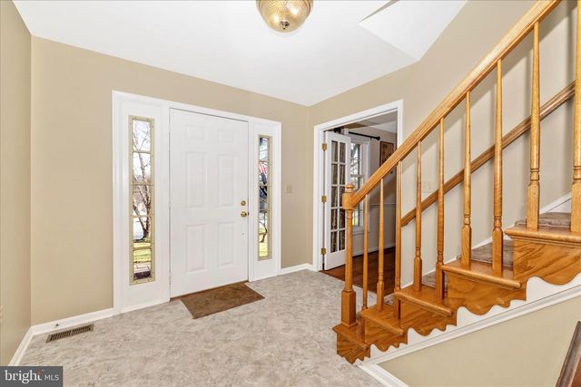 11110 MAHOGANY DR, Hagerstown, MD 21742