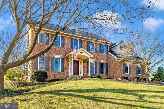 11110 MAHOGANY DR, Hagerstown, MD 21742