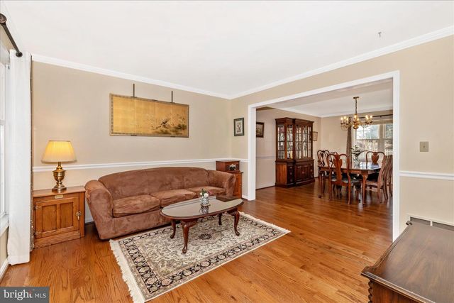 11110 MAHOGANY DR, Hagerstown, MD 21742