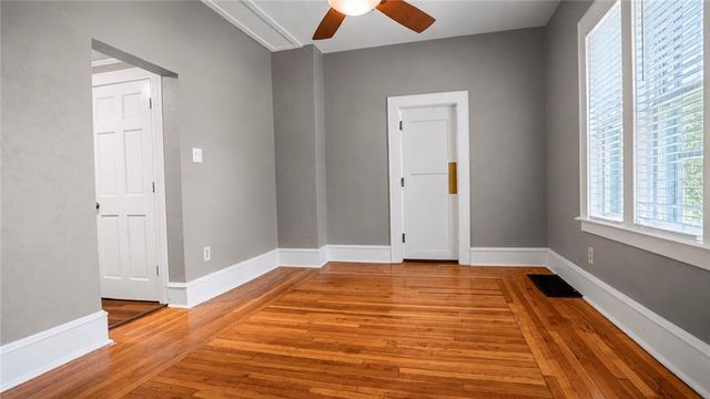 2209 NE 39th Terrace, Kansas City, MO 64116