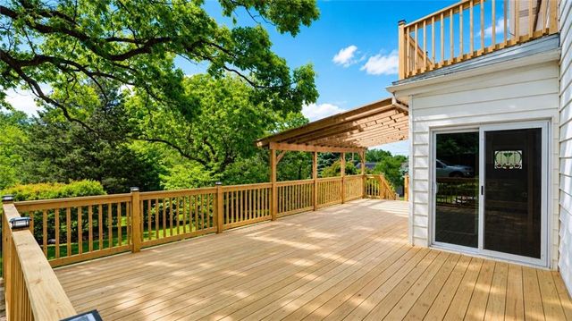 2209 NE 39th Terrace, Kansas City, MO 64116