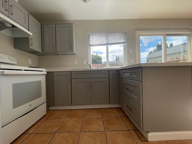 2141 Lacsa Court, San Jose, CA 95116