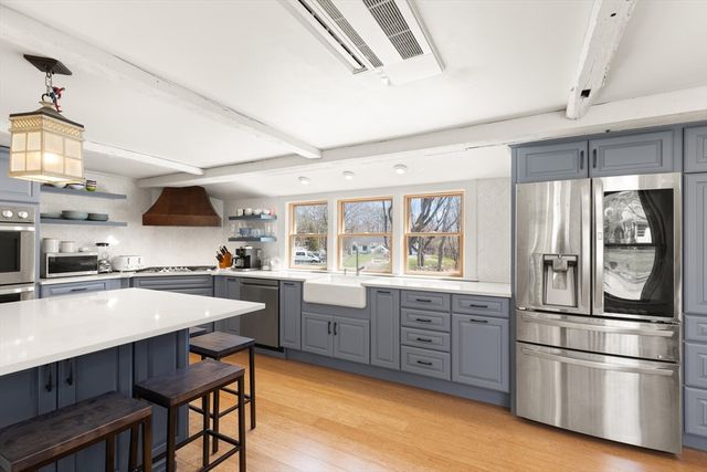 700 High St, Hanson, MA 02341