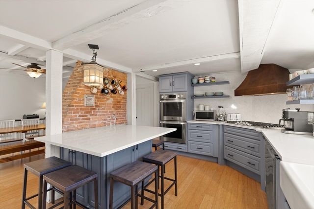 700 High St, Hanson, MA 02341