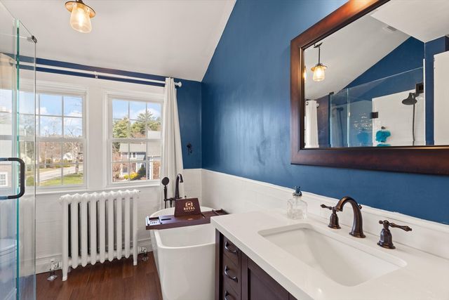 700 High St, Hanson, MA 02341