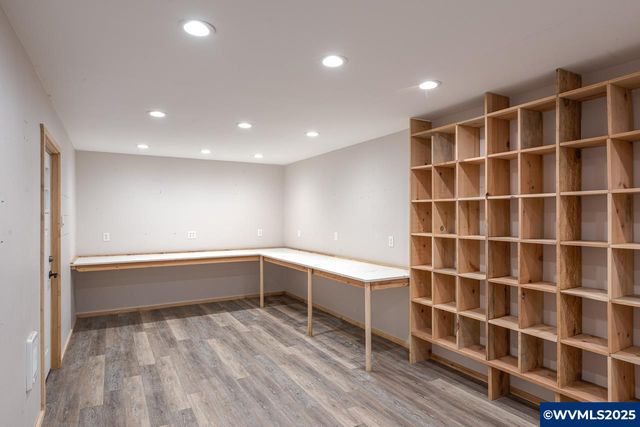 39036 Scravel Hill Rd NE, Albany, OR 97321