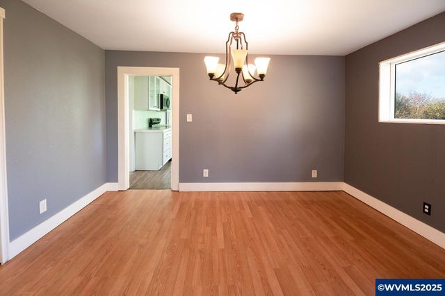 39036 Scravel Hill Rd NE, Albany, OR 97321