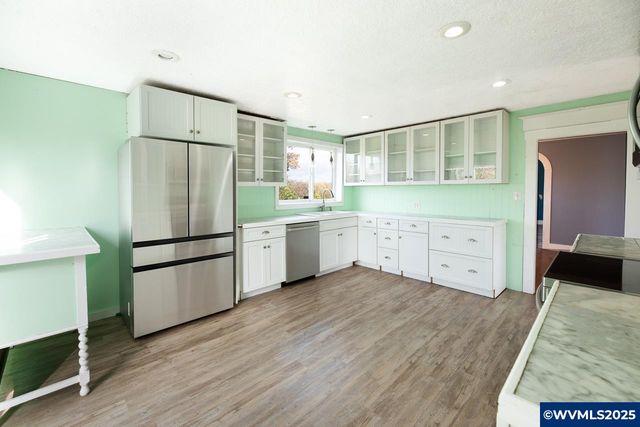 39036 Scravel Hill Rd NE, Albany, OR 97321