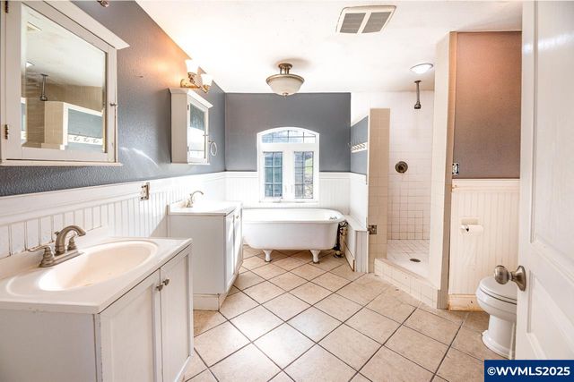 39036 Scravel Hill Rd NE, Albany, OR 97321