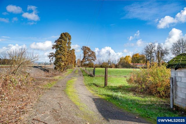 39036 Scravel Hill Rd NE, Albany, OR 97321