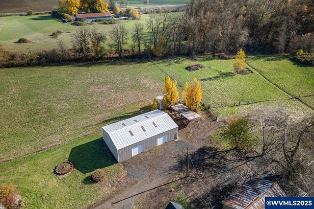 39036 Scravel Hill Rd NE, Albany, OR 97321