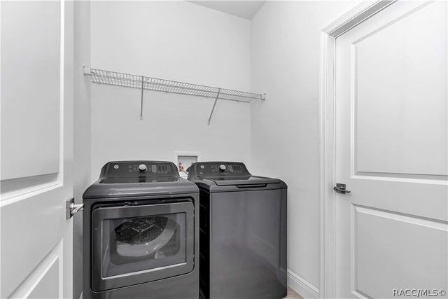 7858 N Merrimac Way, Citrus Springs, FL 34434