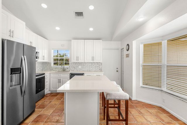 246 Natchez Court, Royal Palm Beach, FL 33411