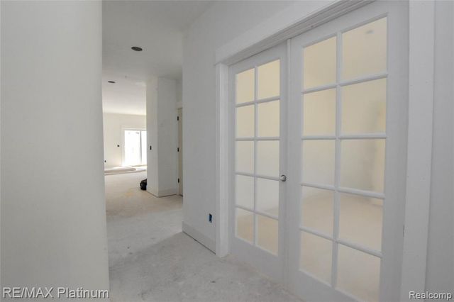 4570 Stillmeadow, Howell, MI 48843
