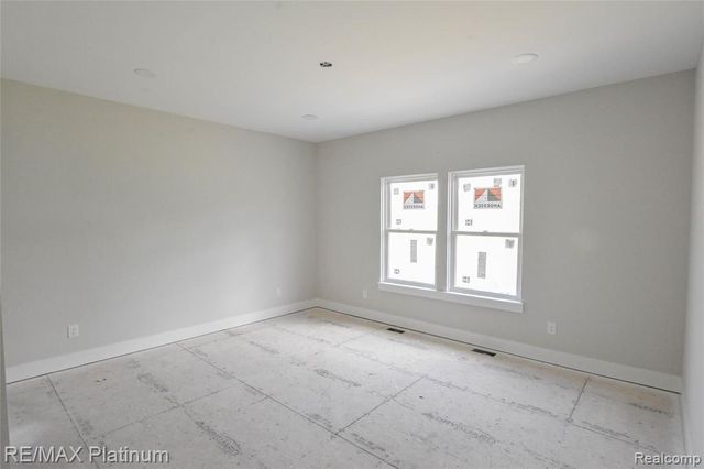 4570 Stillmeadow, Howell, MI 48843