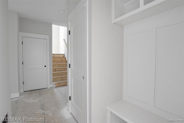 4570 Stillmeadow, Howell, MI 48843