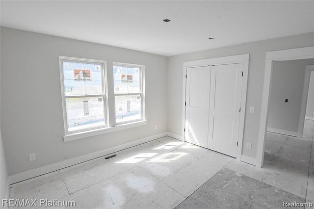 4570 Stillmeadow, Howell, MI 48843