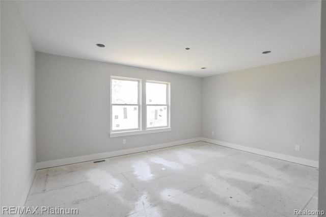 4570 Stillmeadow, Howell, MI 48843