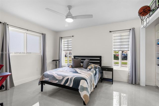 12724 SW 33rd Terrace, Miami, FL 33175