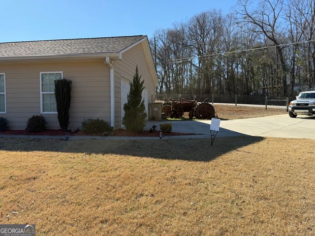 958 Hale Road, Maysville, GA 30558