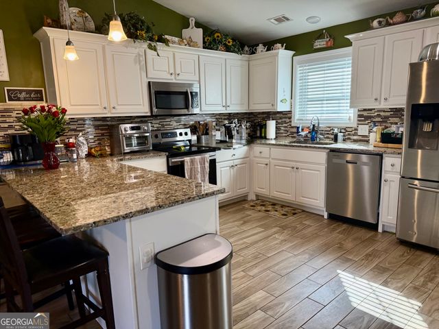 958 Hale Road, Maysville, GA 30558