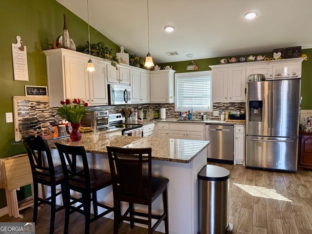 958 Hale Road, Maysville, GA 30558