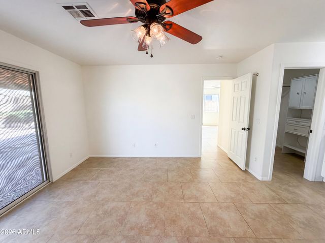 3024 W SALTER Drive, Phoenix, AZ 85027