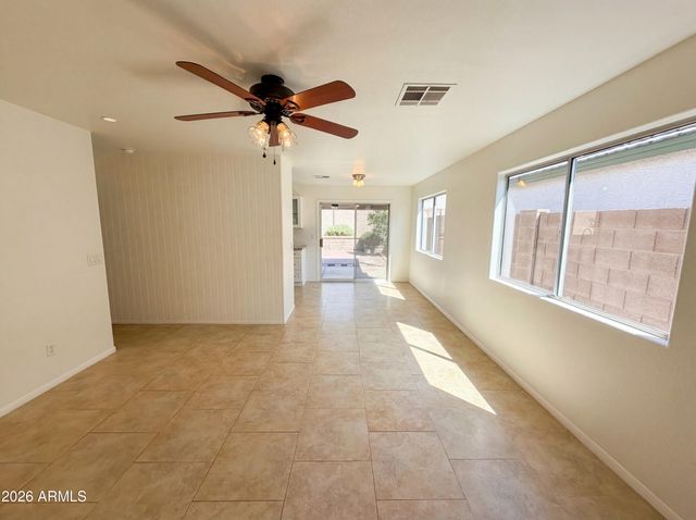 3024 W SALTER Drive, Phoenix, AZ 85027