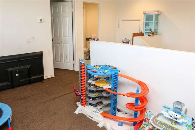 11822 Flushing, Victorville, CA 92392