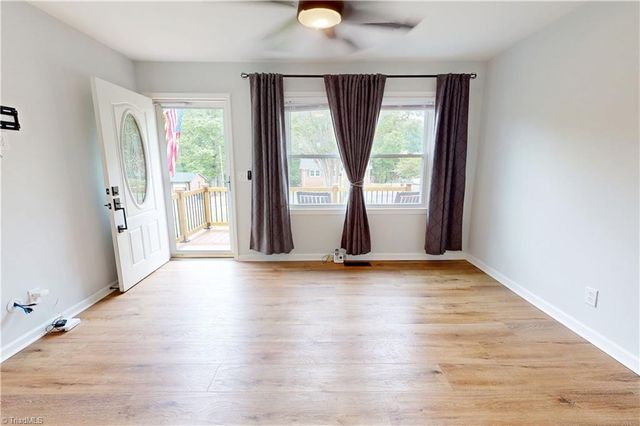 161 Washington Avenue, Mount Airy, NC 27030