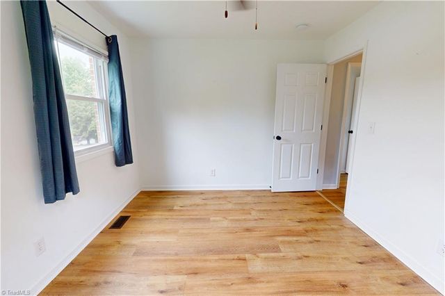 161 Washington Avenue, Mount Airy, NC 27030