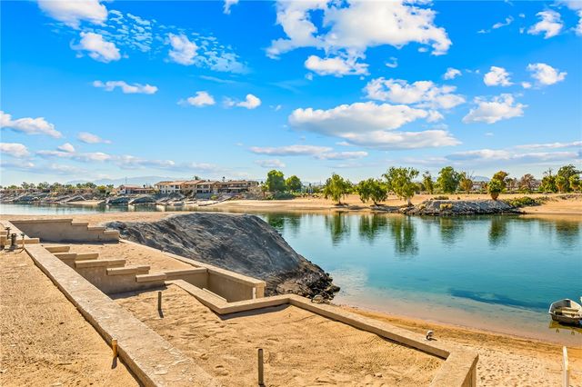 1370 E Dike Road, Mohave Valley, AZ 86440