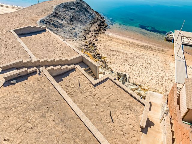 1370 E Dike Road, Mohave Valley, AZ 86440